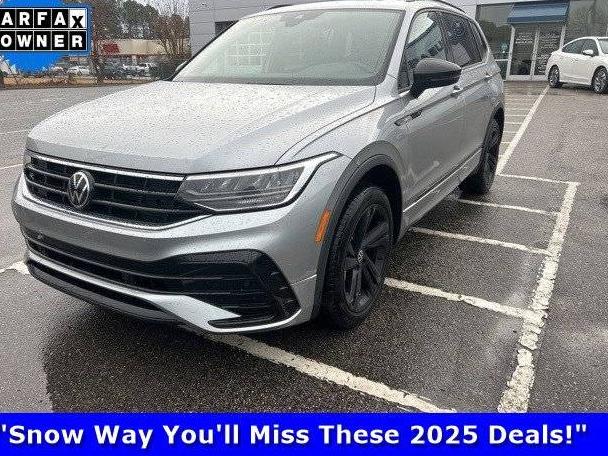 VOLKSWAGEN TIGUAN 4MOTION 2023 3VV8B7AX2PM018266 image